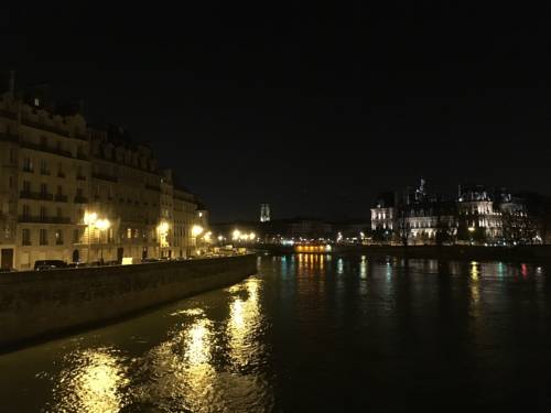 Appartement BALCONIES - Ile Saint-Louis : Appartement ...