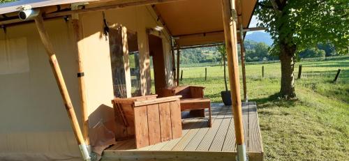 TENTE SAFARI Lodge FERME CARRIQUE : Tentes de luxe proche d'Alos-Sibas-Abense