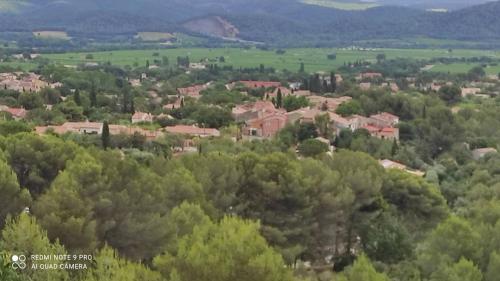 Escale provençale : Maisons de vacances proche de Puget-Ville