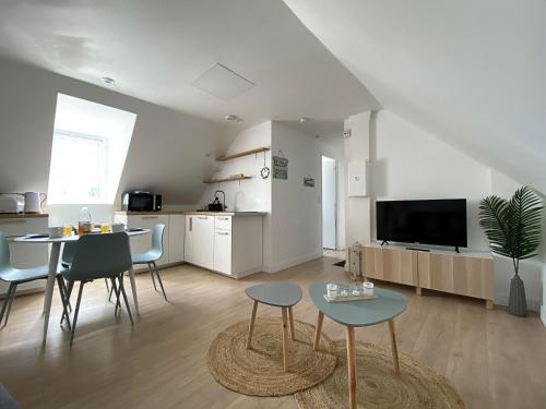 Les petits galets - T2 - WIFI - Coeur de ville - Parking : Appartements proche de Pont-l'Abbé