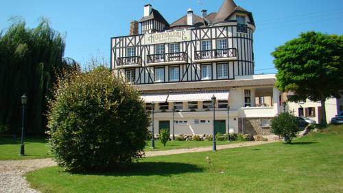 Hostellerie Saint Pierre : Hotels proche de Saint-Étienne-du-Vauvray