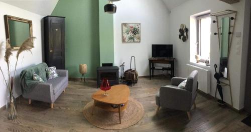 Le loft : Maisons de vacances proche de Warlaing