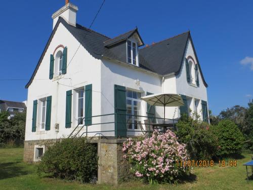 Villa Crozon 6 à 8 pers vue mer : Maisons de vacances proche de Crozon