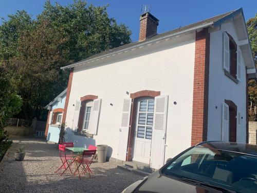 La maisonnette de la gare : Maisons de vacances proche de Montmartin-sur-Mer