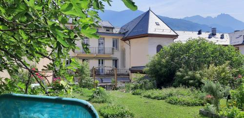 Chambres d'hôtes Nilautpala Dreams : B&B / Chambres d'hotes proche de Saint-Jean-de-Maurienne