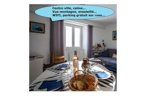 Appartement d-une chambre avec vue sur la ville et wifi a Embrun : Appartements proche d'Embrun