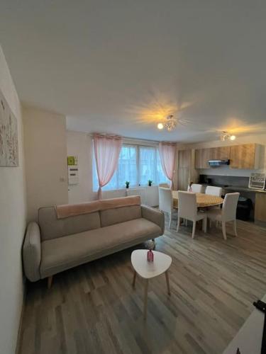 Gîte la perle rose 50 m² : Appartements proche de Landas