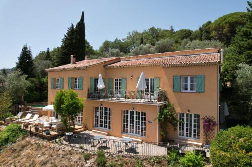 Villa with panoramic views near Grasse- 2175 : Villas proche de Spéracèdes