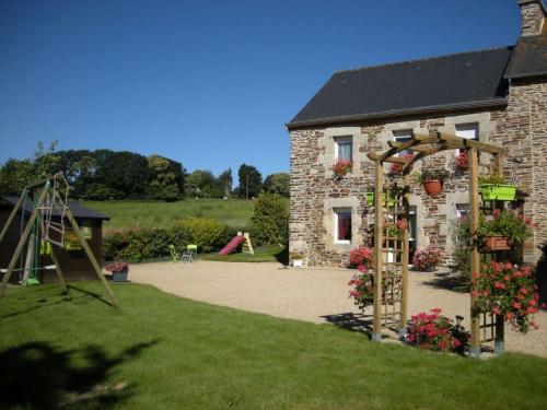 Les cerisiers : Maisons de vacances proche de Saint-Hervé