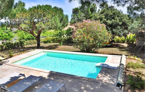La Villa Des Pins : Maisons de vacances proche de Rochefort-du-Gard