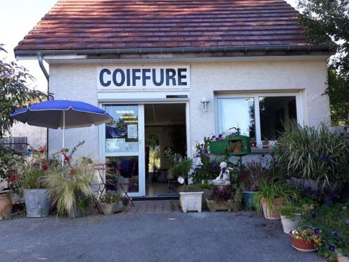 Gîte de l’eau de l’ange : Maisons de vacances proche de Falletans