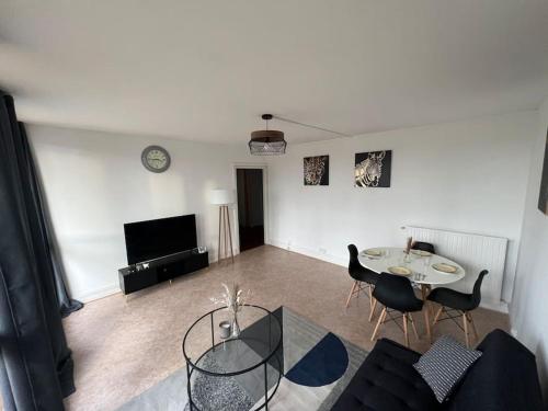 Appt T3, 65 m2 proche de Paris : Appartements proche de Villiers-Adam