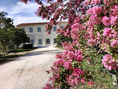 HOTEL LE FLOREAL : Hotels proche de Le Soler