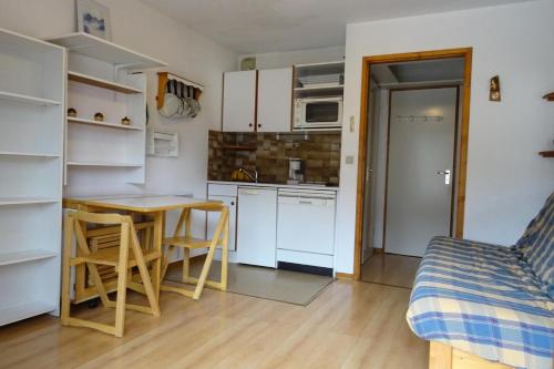 Résidence Jardins Du Nantet - Studio pour 4 Personnes 09 : Appartements proche de Bourg-Saint-Maurice