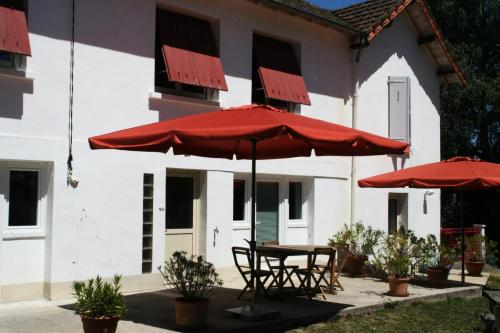 Gîte de France Le carnyx 3 épis - Gîte de France 6 personnes 974 : Appartements proche de Naves