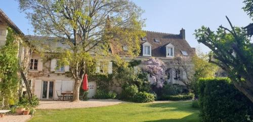 Domaine Les Feuillants : Maisons d'hotes proche d'Avon-les-Roches