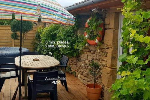L-Ancre du Bessin - Proximité Bayeux et plages du débarquement - D-DAY - Spa en option - Accessible PMR : Maisons de vacances proche de Magny-en-Bessin