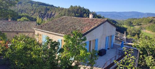 Les terrasses de la vallée du miel : Maisons de vacances proche de Valernes