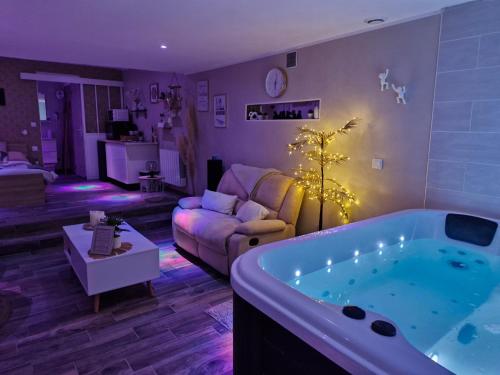 Chambres d'hôtes avec jacuzzi privatif : B&B / Chambres d'hotes proche de Nédon