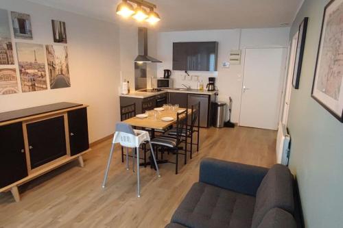 Appartement paisible proche gare : Appartements proche de Houplin-Ancoisne