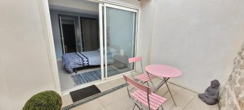 Appartement 2 CHAMBRES meuble a saix 48 m2 avec COUR : Appartements proche de Navès