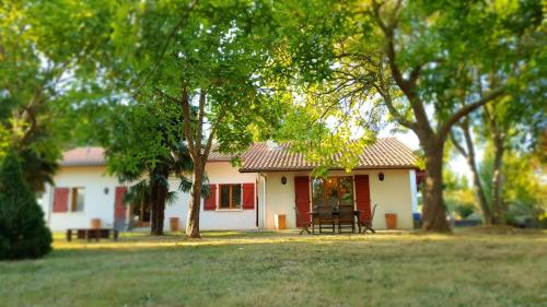 La Bastide de Guiche Entre Océan et montagnes : Appartements proche de Guiche