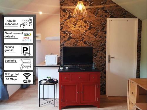 Japan House : studio en bois Zen - Wifi - Parking gratuit : Appartements proche de Linars