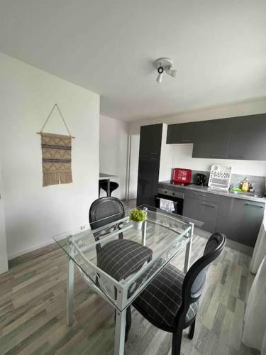 Le coin cosy 38 m2 : Appartements proche de Bouvignies