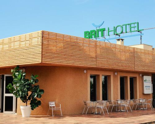 Brit Hotel Confort Castres : Hotels proche de Saïx