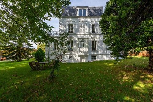 La maison élégante, chambre proche gare et centre de Brunoy - Petit déjeuner offert : Sejours chez l'habitant proche de Yerres