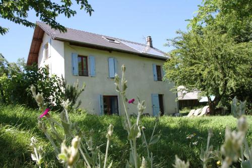 Maison de campagne bucolique et ressourçante : Maisons de vacances proche de Montmélian