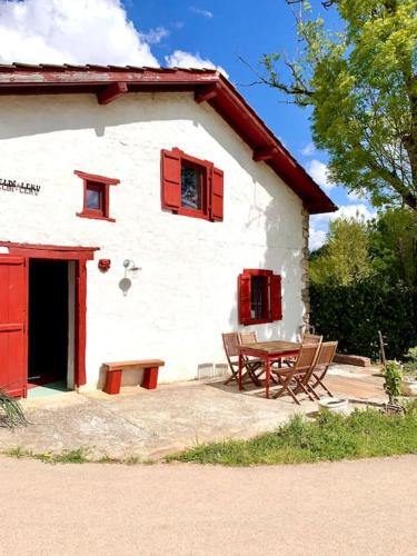 Bergerie Geldi Leku : Maisons de vacances proche de Lecumberry