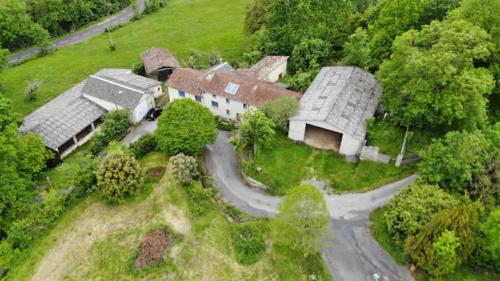 Maison de vacances en campagne : Maisons de vacances proche de Saint-Salvy-de-la-Balme
