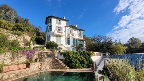 Villa Ardjoeno : Villas proche de Mandelieu-la-Napoule