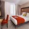 Hotels Hotel Apolonia Paris Montmartre; Sure Hotel Collection by Best Western : photos des chambres