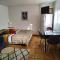 Appartements CAP NATURE - Le Studio -horaires adaptables- Ideal COUPLES et STAGIAIRES PROS : photos des chambres