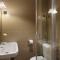 Hotels Maison Barbillon Grenoble : photos des chambres