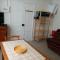 Appartements gite du ruisseau : photos des chambres