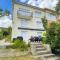 Maisons de vacances Large house close to city center Limoges : photos des chambres