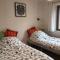 Appartements Modern 2 Twin Bed Gite can sleep up to 6 : photos des chambres