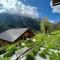 Chalets Chalet with Panoramic View and Sauna : photos des chambres