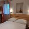 Hotels Logis Hotel Les Vieilles Granges : photos des chambres