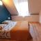 Maisons de vacances Spacious holiday home in Ni vre with a garden : photos des chambres