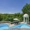 Villas Beautiful Chateau with Private Pool near Cahors : photos des chambres