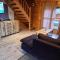 Chalets Chalet de 3 chambres avec jacuzzi terrasse amenagee et wifi a Orlu : photos des chambres