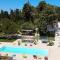 Villas Villa de 6 chambres avec piscine privee sauna et jardin clos a Meynes : photos des chambres