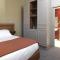 Hotels Les Grains d'Argent Dizy - Epernay : photos des chambres