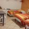 B&B / Chambres d'hotes Guestroom Seneujols, 1 piece, 3 personnes - FR-1-582-447 : photos des chambres