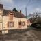 Maisons de vacances Gite Orsennes, 3 pieces, 5 personnes - FR-1-591-127 : photos des chambres