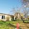 Maisons de vacances Amazing Home In Pech-luna With Outdoor Swimming Pool : photos des chambres